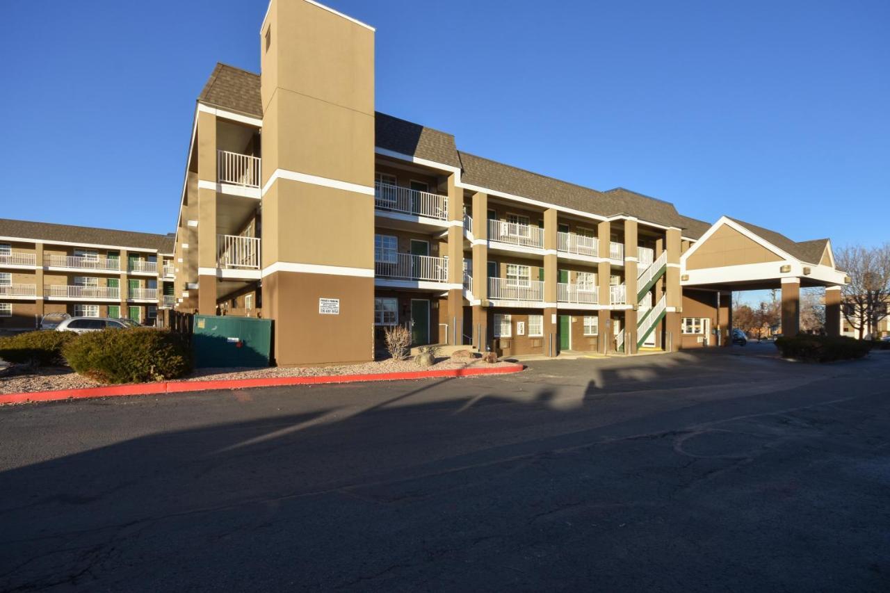Hometowne Studios By Red Roof Denver - Lakewood West Exterior photo